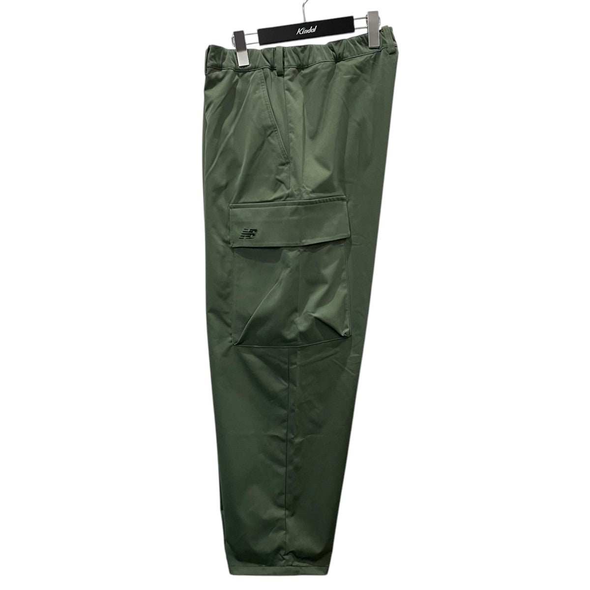 NEW BALANCE ストレッチツイルワイドカーゴパンツ Stretch Twill Wide Cargo Pants AMP45689 古着・中古-4枚目のアイテム画像