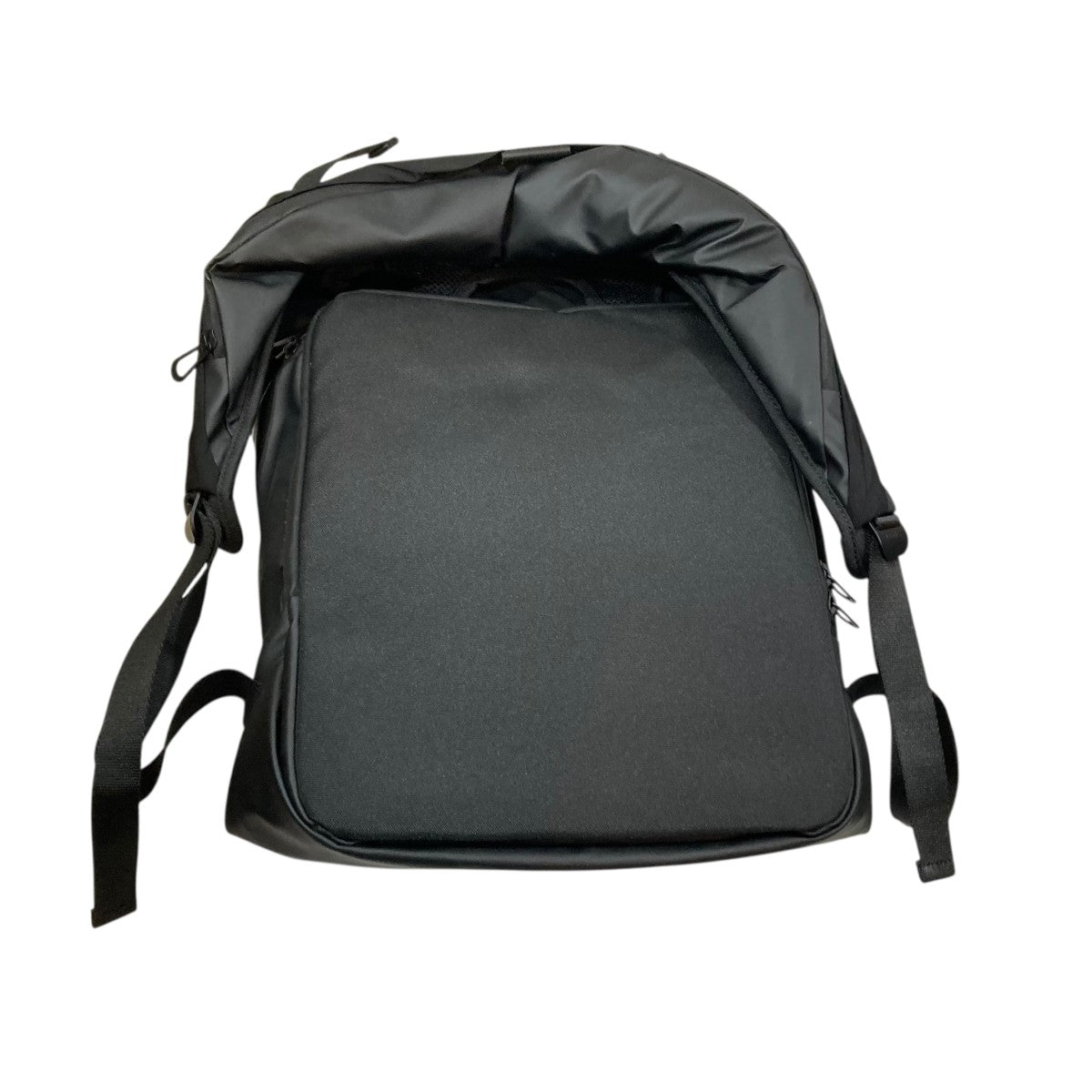 TIMSAH OBSIDIAN BLACKバックパック