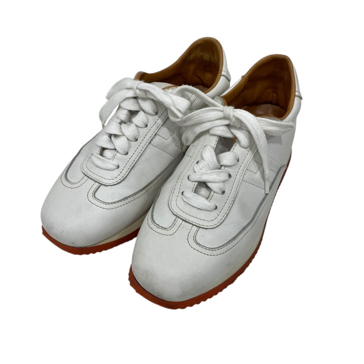 ローカットスニーカー