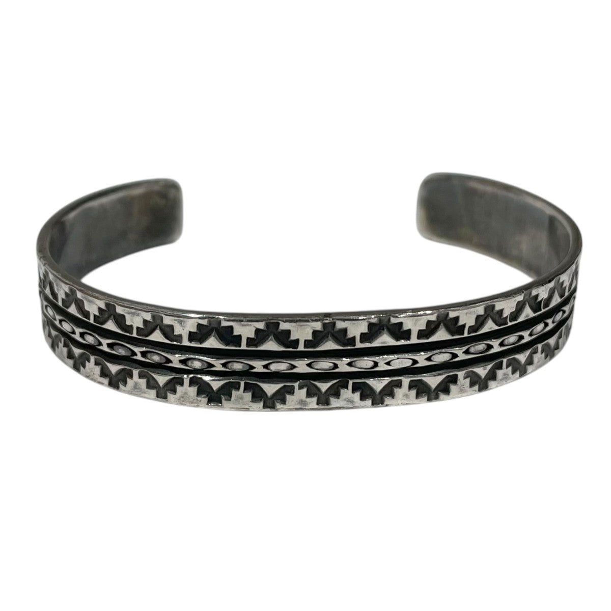 スタンプワークバングル Geneva Ramone ジェネバ ラモーン ナバホ族