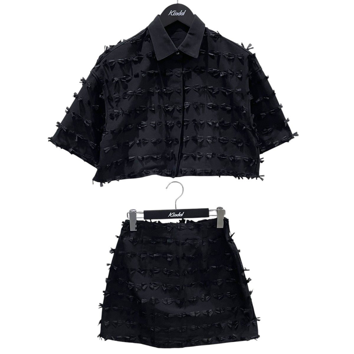 24SS セットアップ CHARMING RIBBON LIKE SHORT SHIRT/ MINI SKIRT 02410480380/02410980400