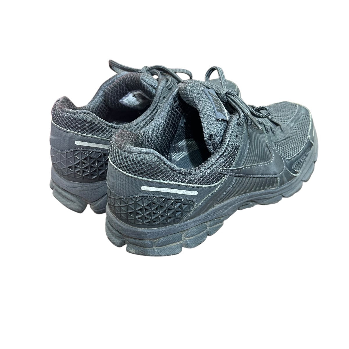 ZOOM VOMERO5スニーカーBV1358-002