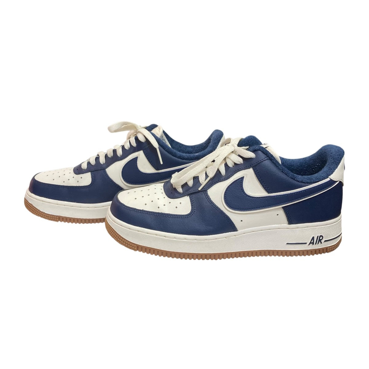 AIR FORCE 1 ’07 LV8スニーカーDQ7659-101