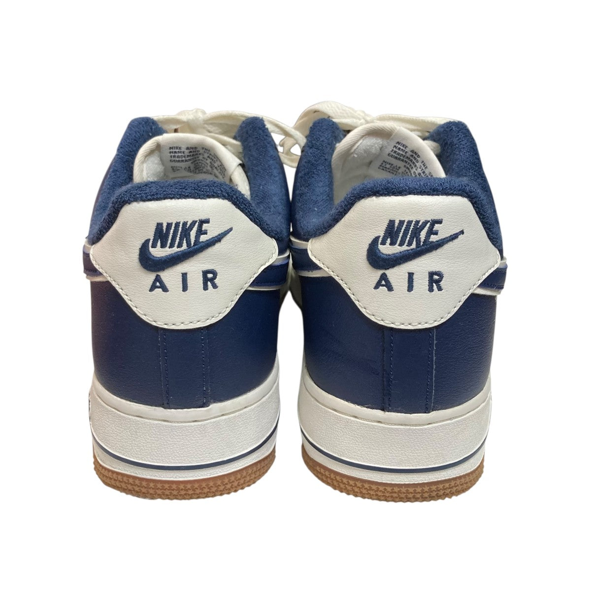 AIR FORCE 1 ’07 LV8スニーカーDQ7659-101