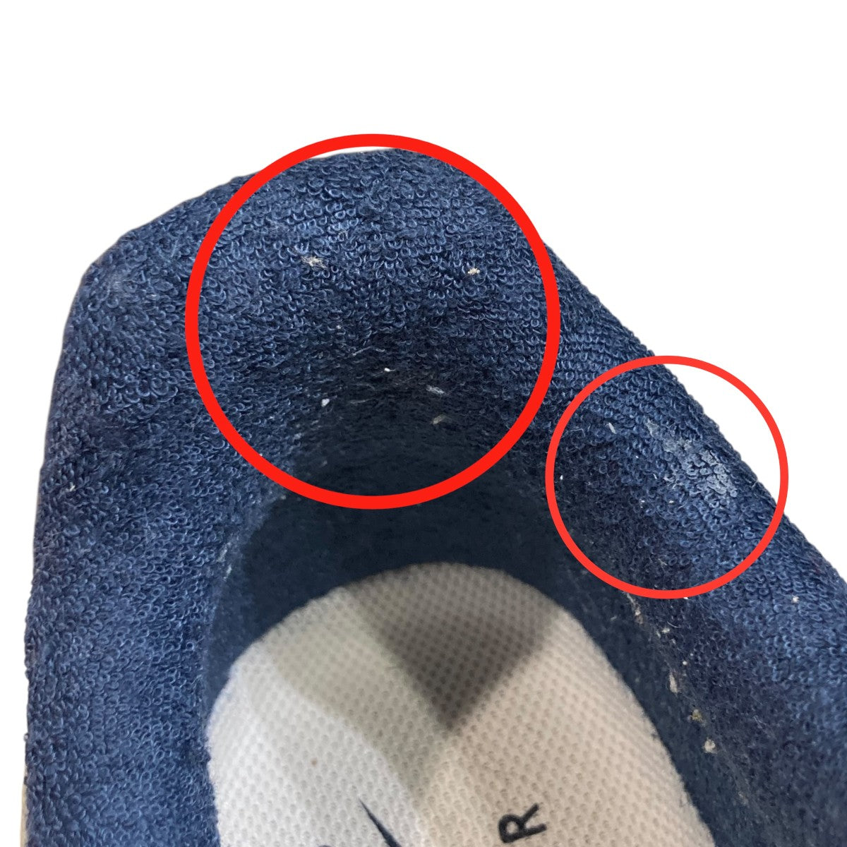 AIR FORCE 1 ’07 LV8スニーカーDQ7659-101