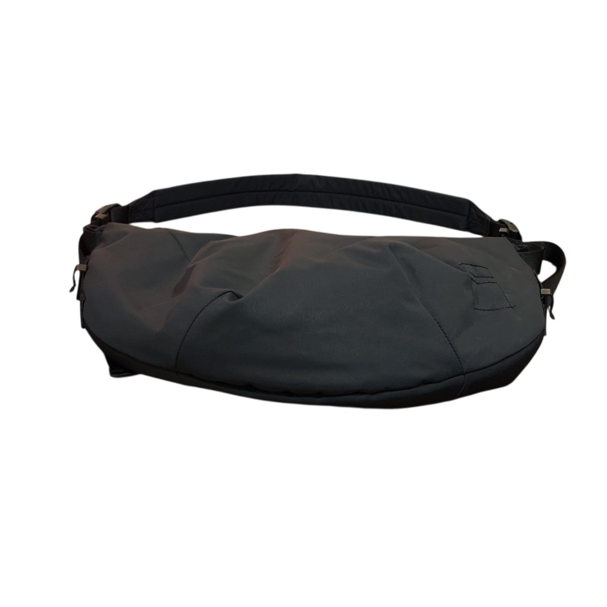 SMALL CRESCENT BAGショルダーバッグ