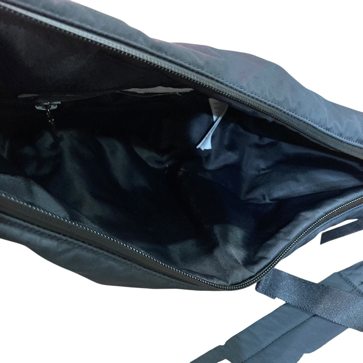 SMALL CRESCENT BAGショルダーバッグ