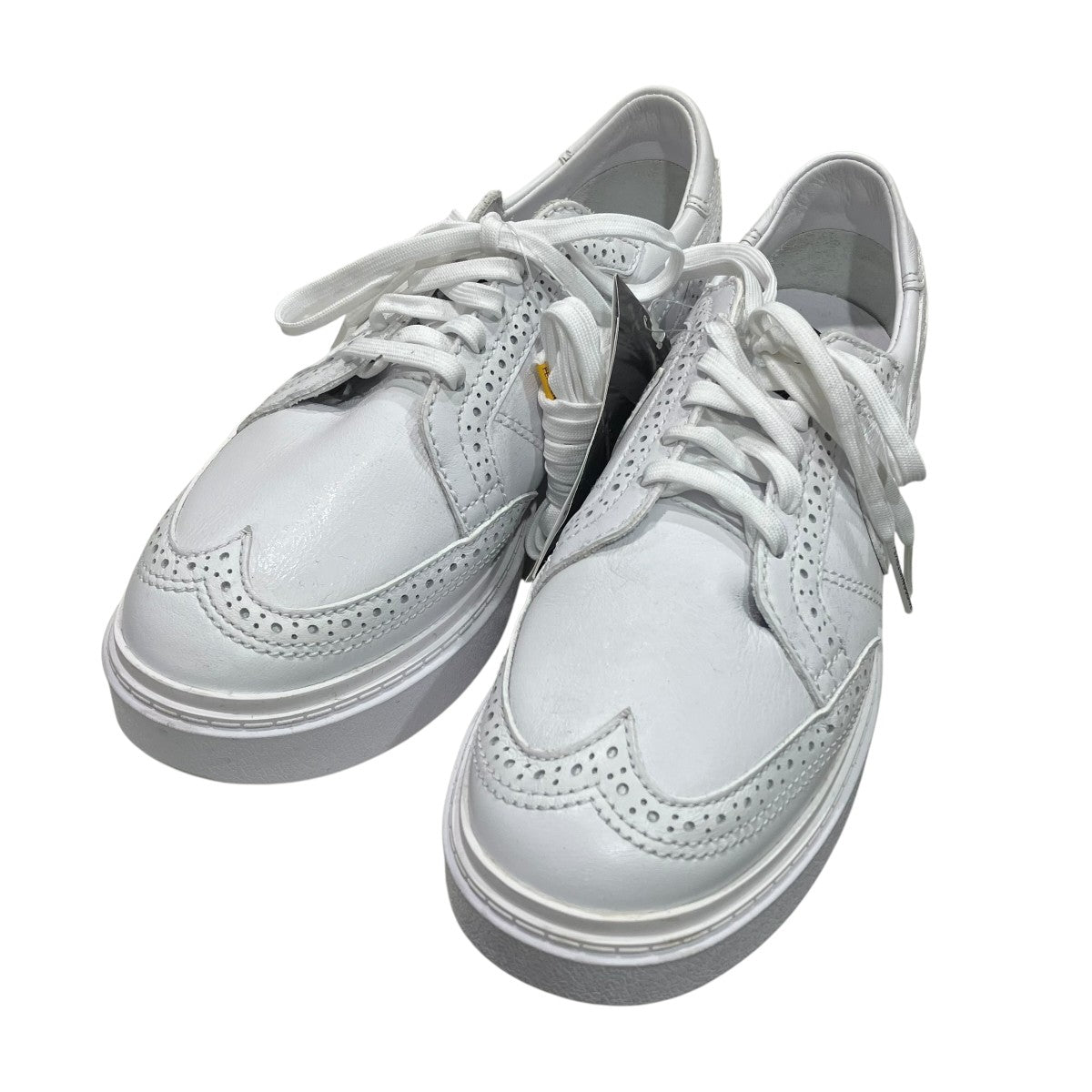 Kwondo1スニーカーDH2482