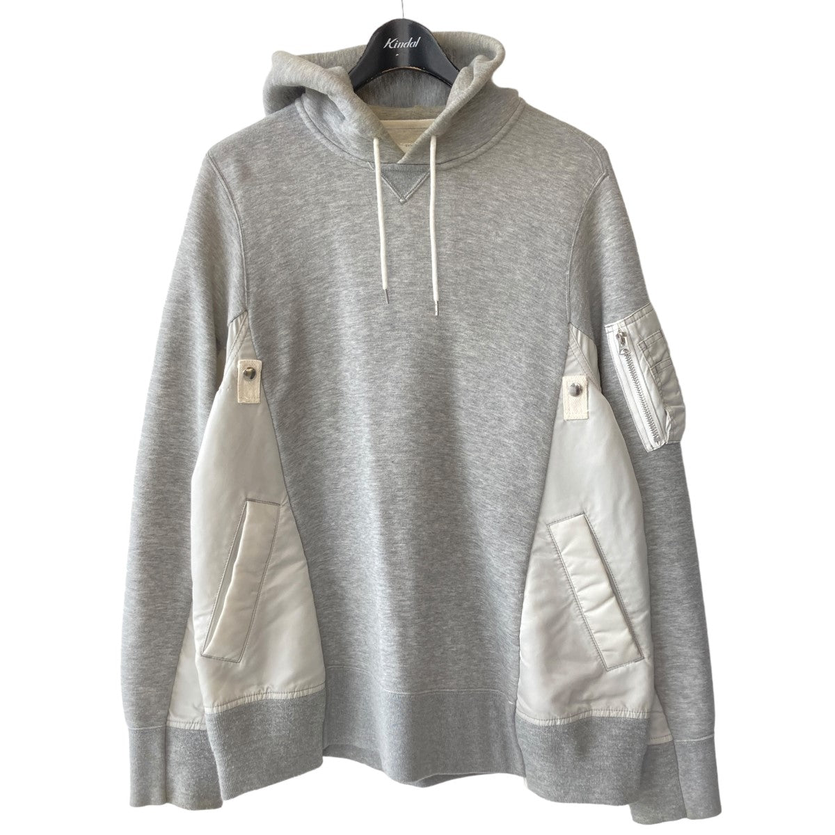 sacai(サカイ) Sponge Sweat×MA-1 Hoodie切替プルオーバーパーカーSCM-033 SCM-033 ライトグレー サイズ  2｜【公式】カインドオルオンライン ブランド古着・中古通販【kindal】