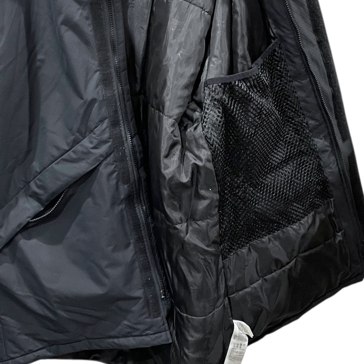 カインドオルオンライン 中綿コート ブロックモンスターパーカー Block Monster Parka FC20301A 古着・中古-4枚目のアイテム画像