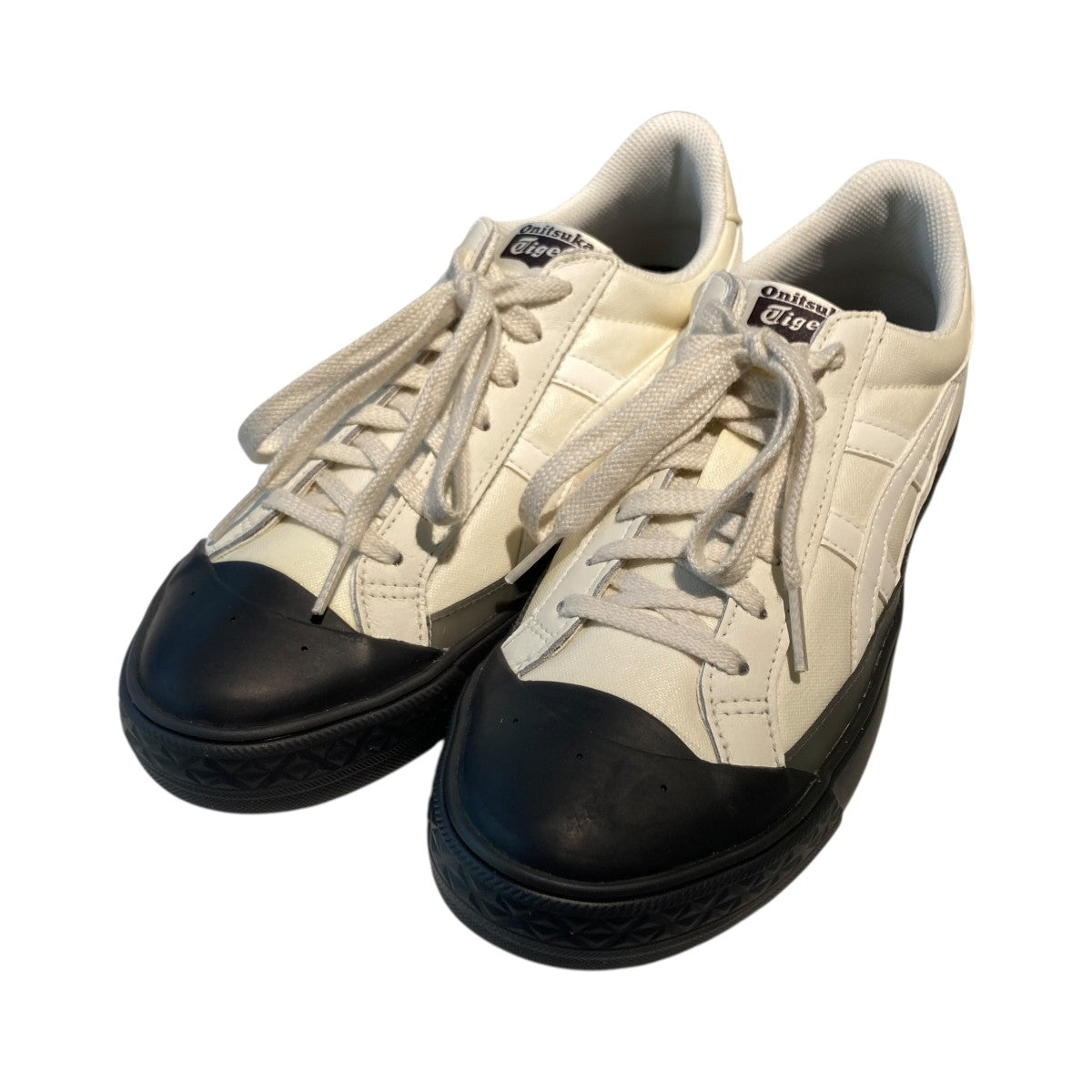 Onitsuka Tiger(オニツカタイガー) FABRE CLASSICスニーカー