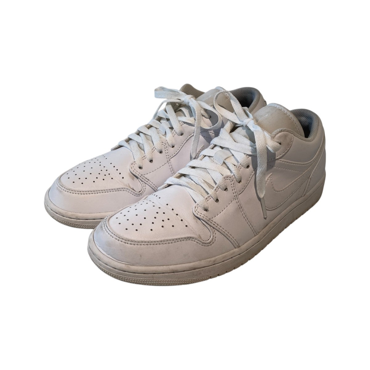 Air Jordan 1 Low Triple Whiteハイカットスニーカー553558-136