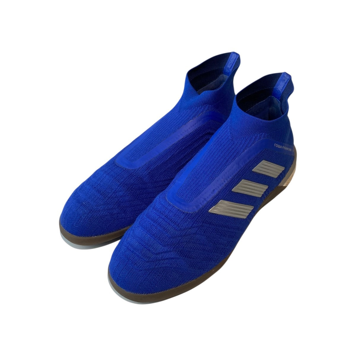 スニーカーCG7060