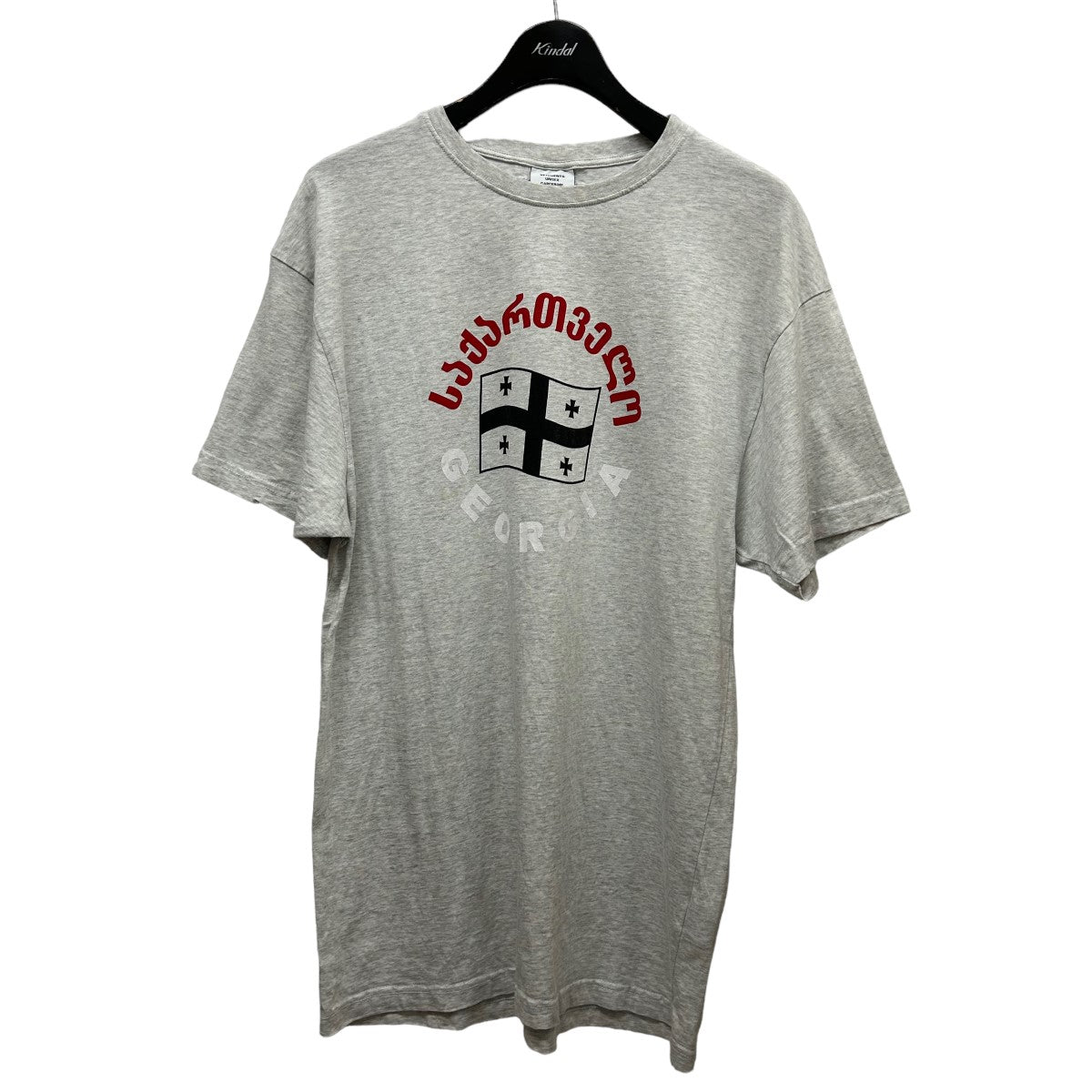VETEMENTS(ヴェトモン) GEORGIA Flag T-shirtプリントTシャツUSS197069 USS197069 グレー サイズ  S｜【公式】カインドオルオンライン ブランド古着・中古通販【kindal】