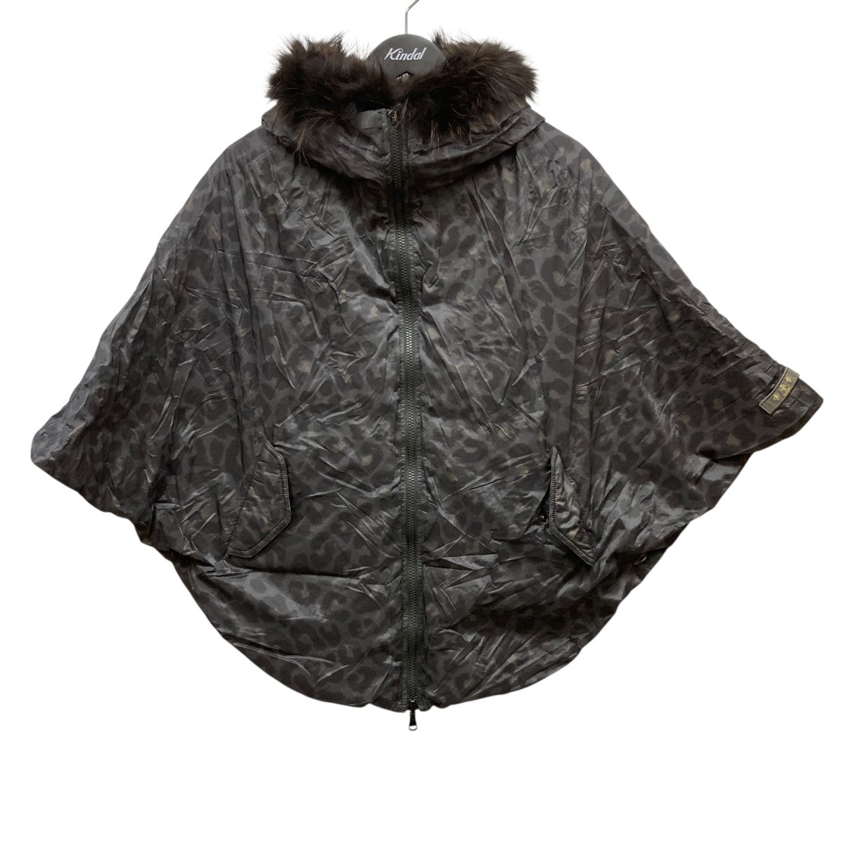 ※値下げしました  tatras(タトラス) リバーシブルダウンポンチョ 3006009566711048_01_6963w.jpeg