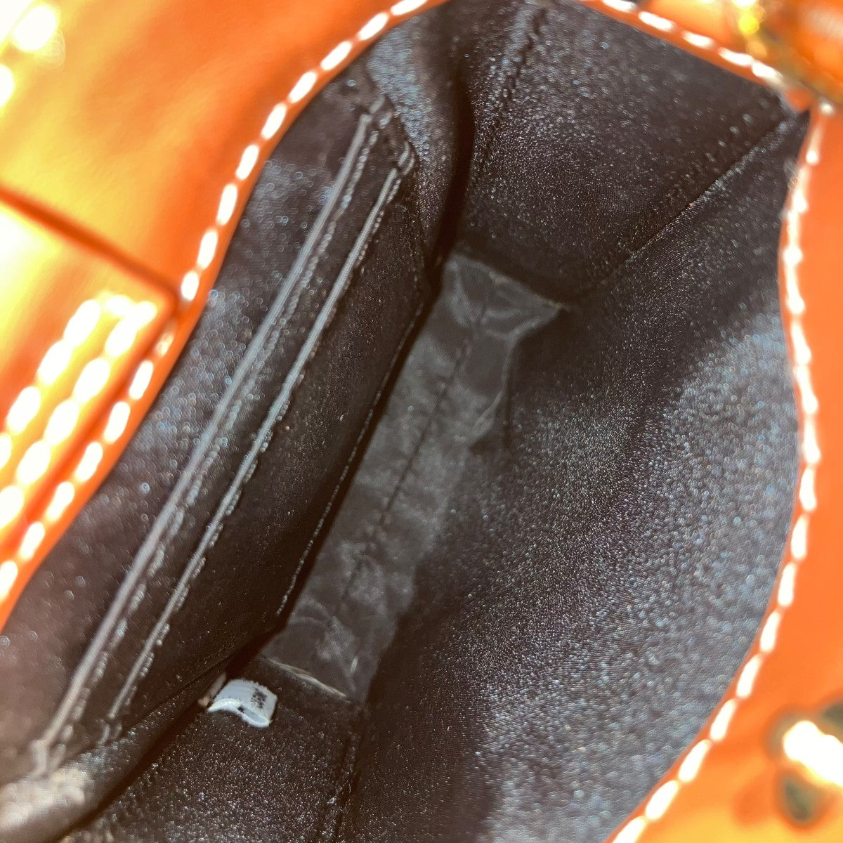 型押しスマホショルダーバッグ