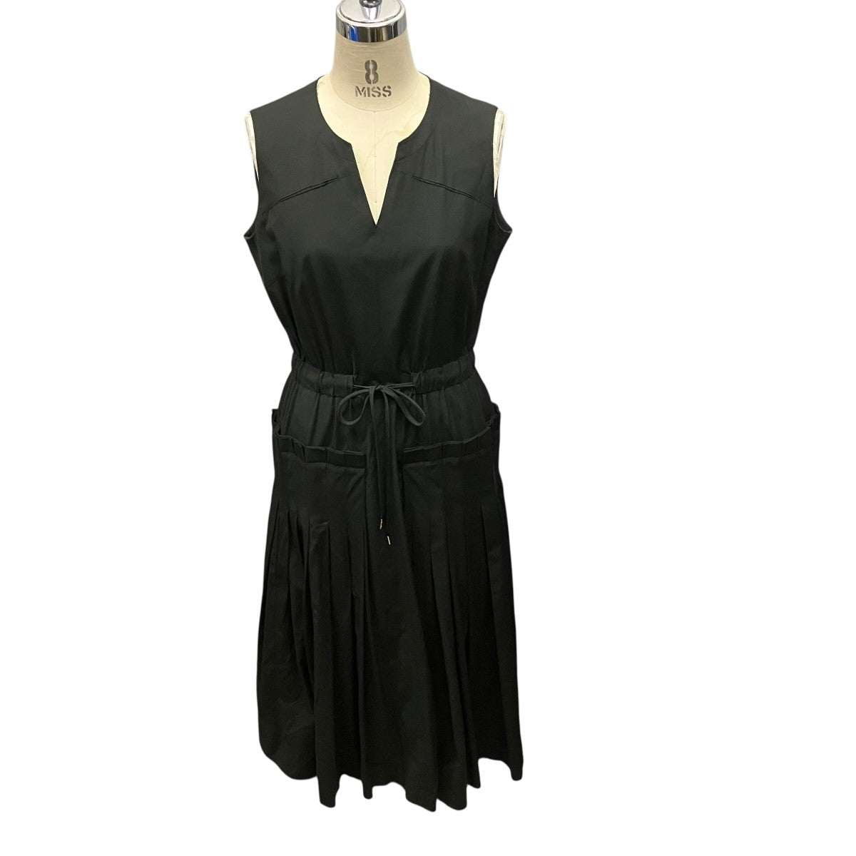 AKIKOAOKI(アキコアオキ) ドローコードノースリーブワンピースAA20AW