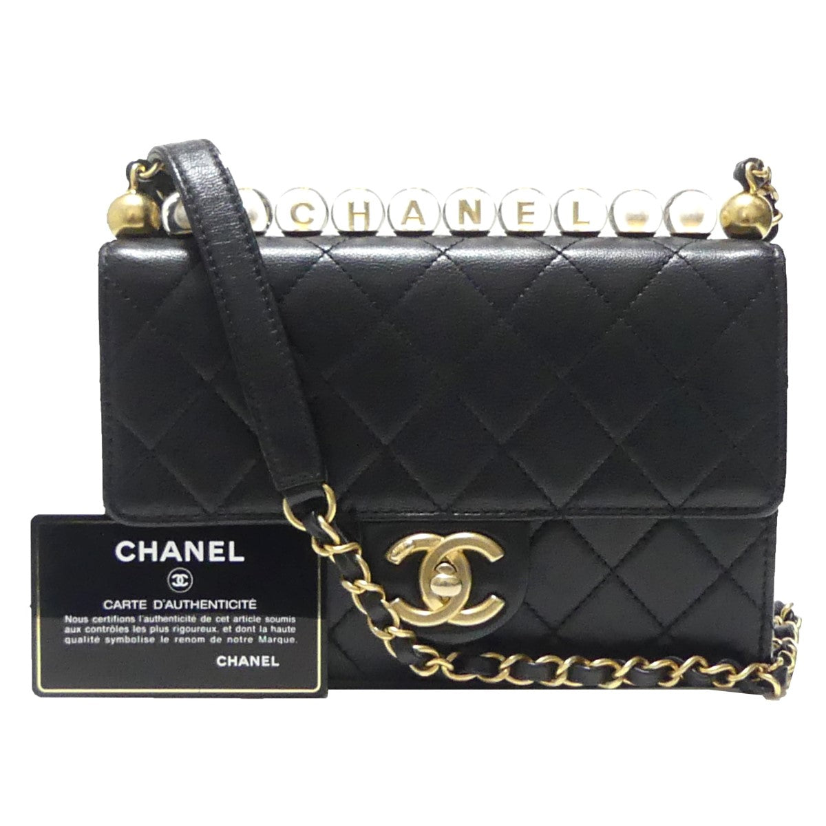 CHANEL(シャネル) ココマーク フェイクパール ガラスロゴ レザーシングルチェーンショルダーバッグ 29番台(2020年製造) ブラック ×  ゴールド サイズ 16｜【公式】カインドオルオンライン ブランド古着・中古通販【kindal】