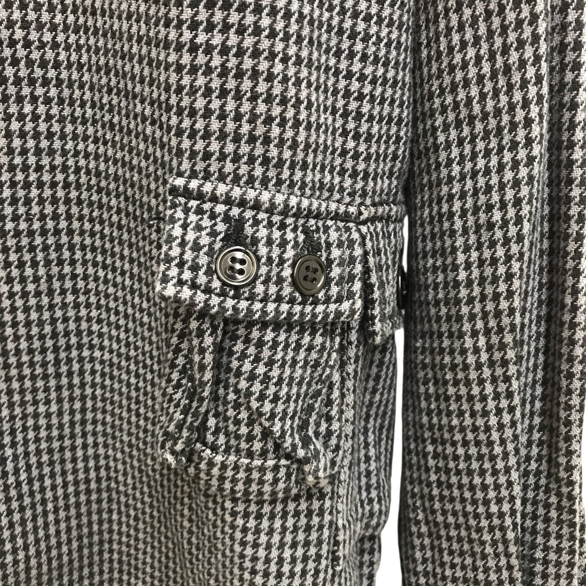 シャツ