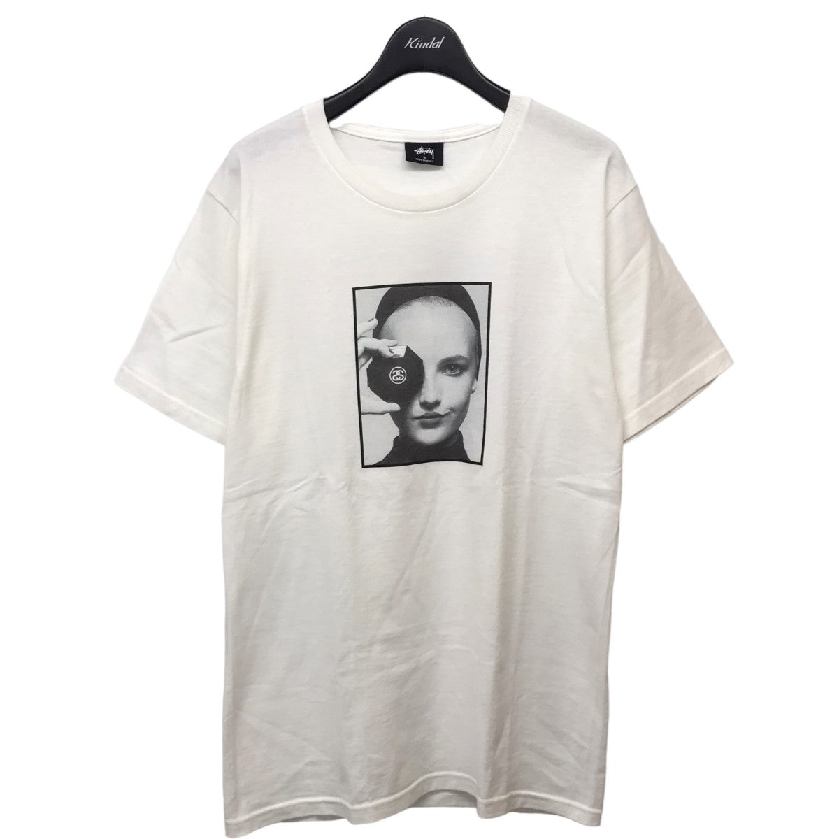 Stussy(ステューシー) 19SS「Printemps Ete Campaign TEE」カールラガーフェルト追悼Tシャツ ホワイト サイズ  S｜【公式】カインドオルオンライン ブランド古着・中古通販【kindal】