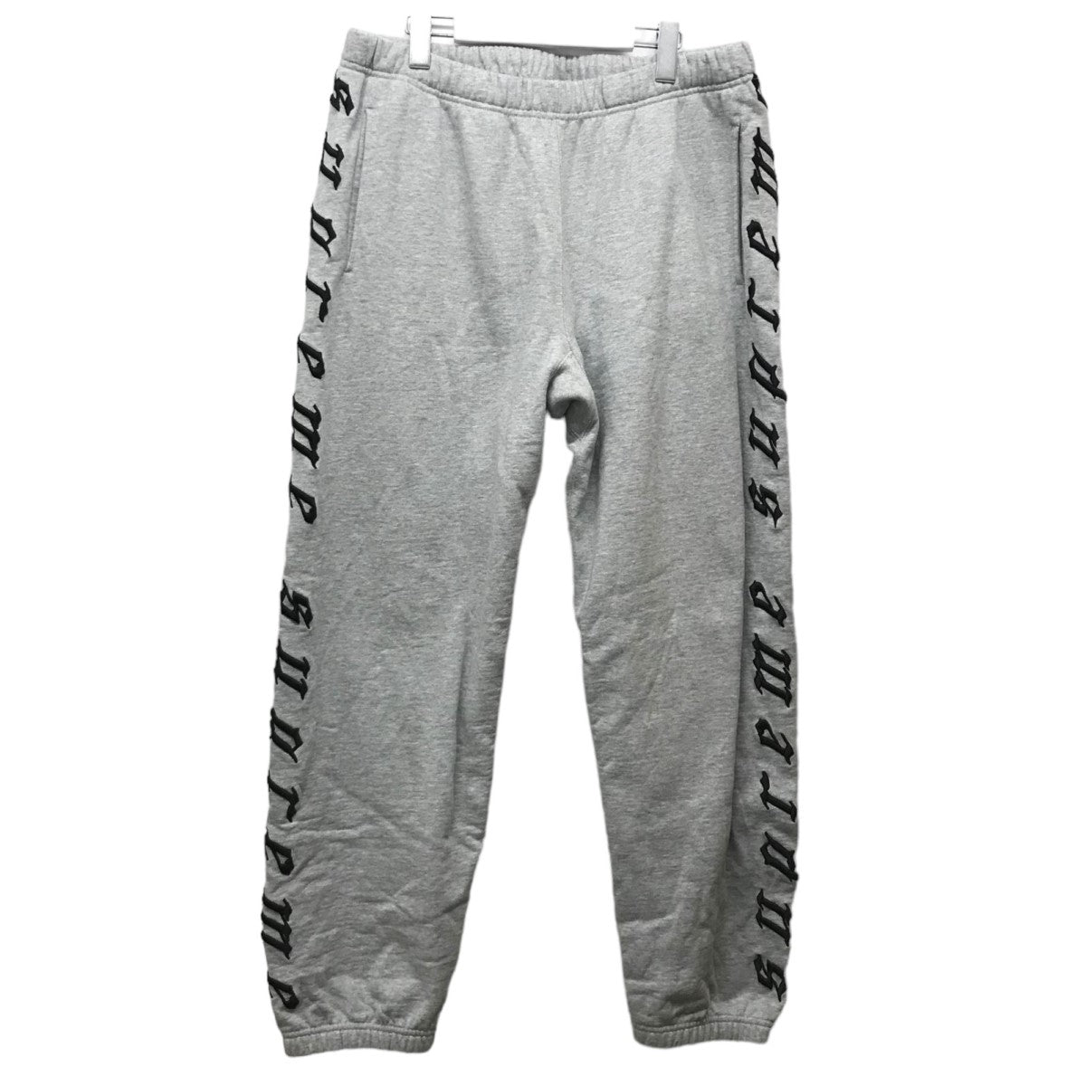 Supreme 21AW｢Raised Embroidery Sweatpant｣レイズドエンブロイダリーパンツ グレー サイズ  M｜【公式】カインドオルオンライン ブランド古着・中古通販【kindal】