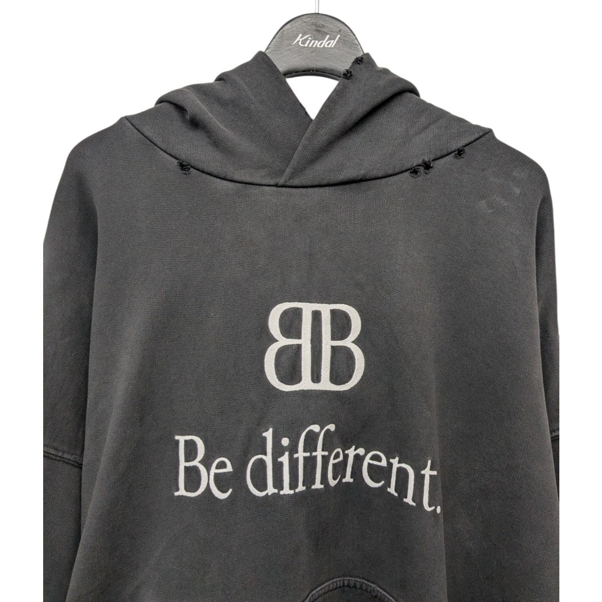 BALENCIAGA Be different デストロイ加工プルオーバーパーカー 古着・中古-3枚目のアイテム画像