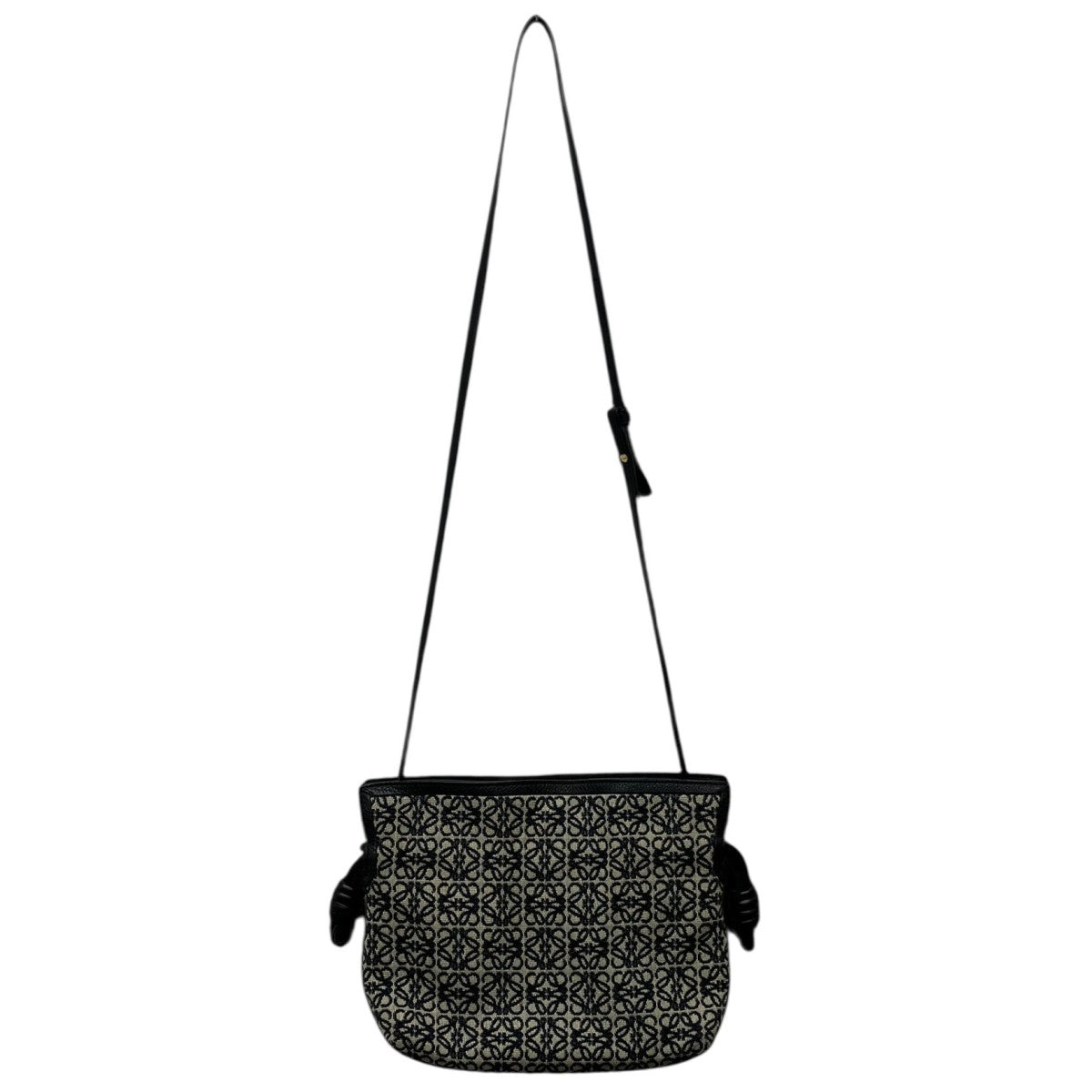 ロエベ エレファント ミニ アナグラムジャガード ショルダーバッグ ブラック ホワイト【中古】 LOEWE - ロエベ エレファント ミニ アナグラムジャガード ショルダー