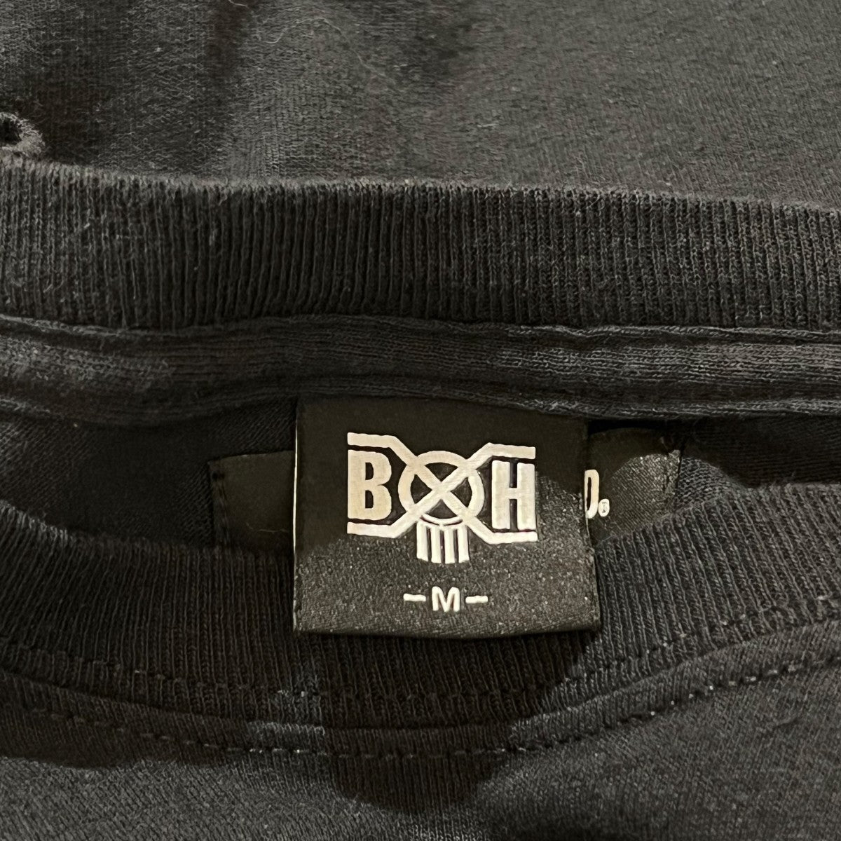 ロゴ入りカットソー