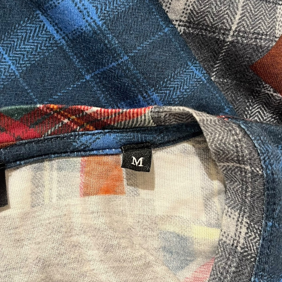 チェックTシャツ