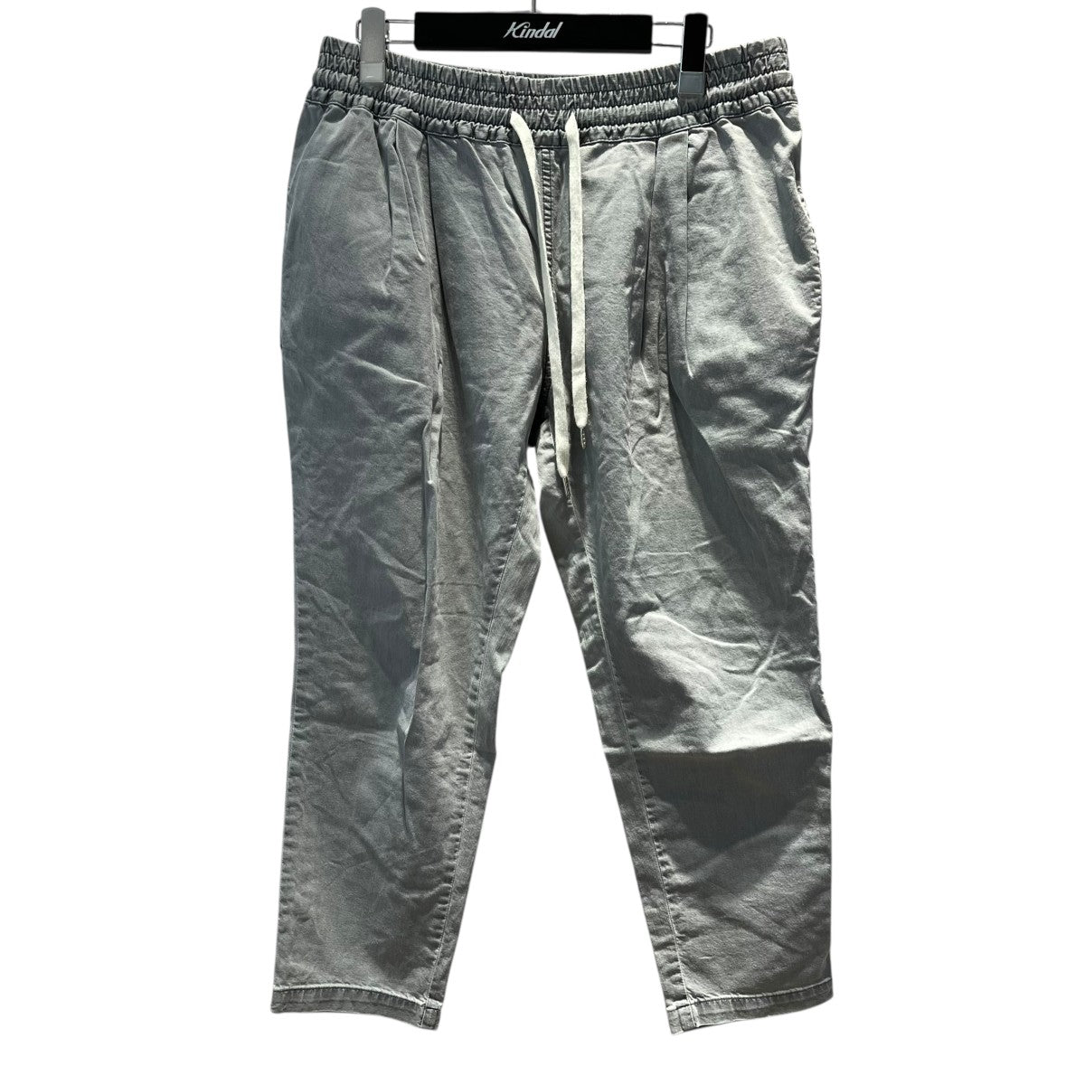 タッククロップドパンツ