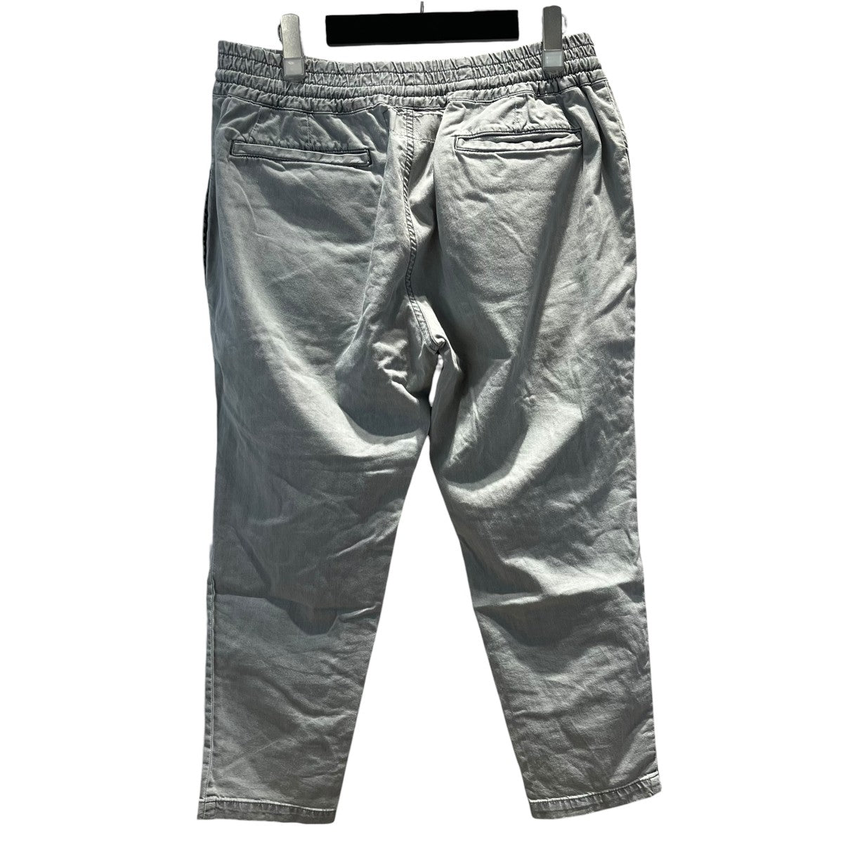 タッククロップドパンツ