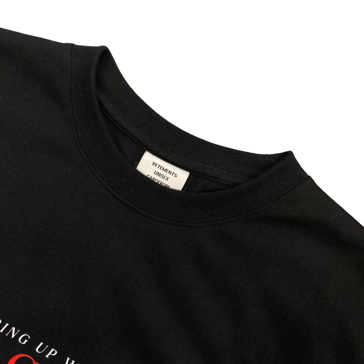 VETEMENTS クルーネックロゴTシャツUE51TR710B 古着・中古-3枚目のアイテム画像