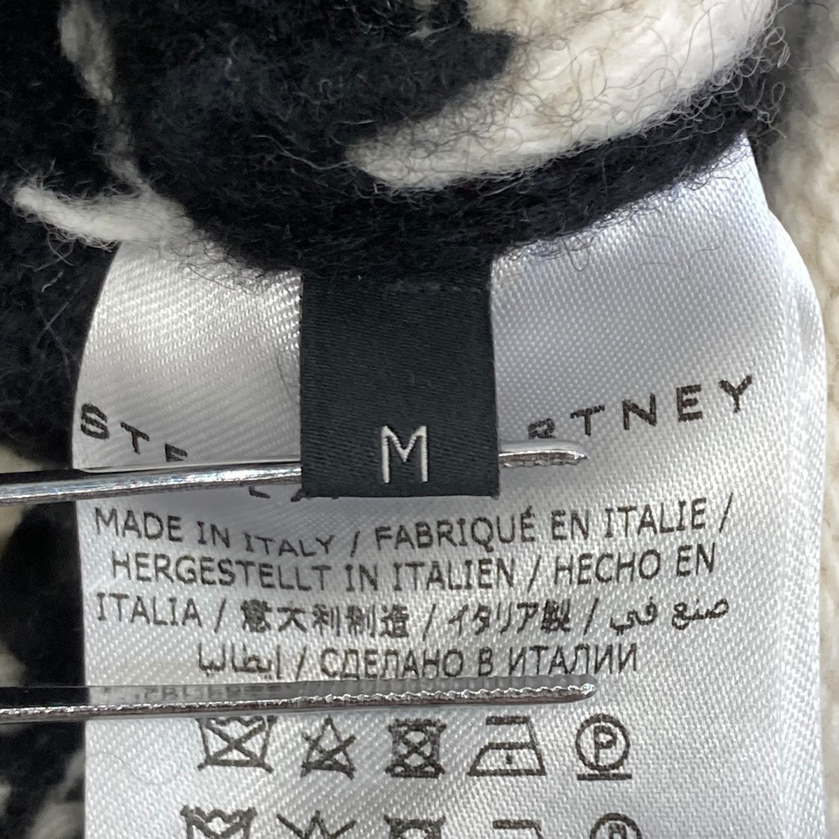 セーター584675