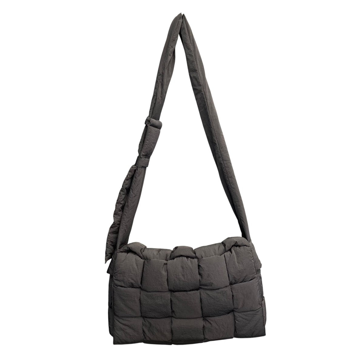 Bottega Veneta　ショルダーバック BOTTEGA VENETA ボッテガヴェネタ ショルダーバッグ The Pouch