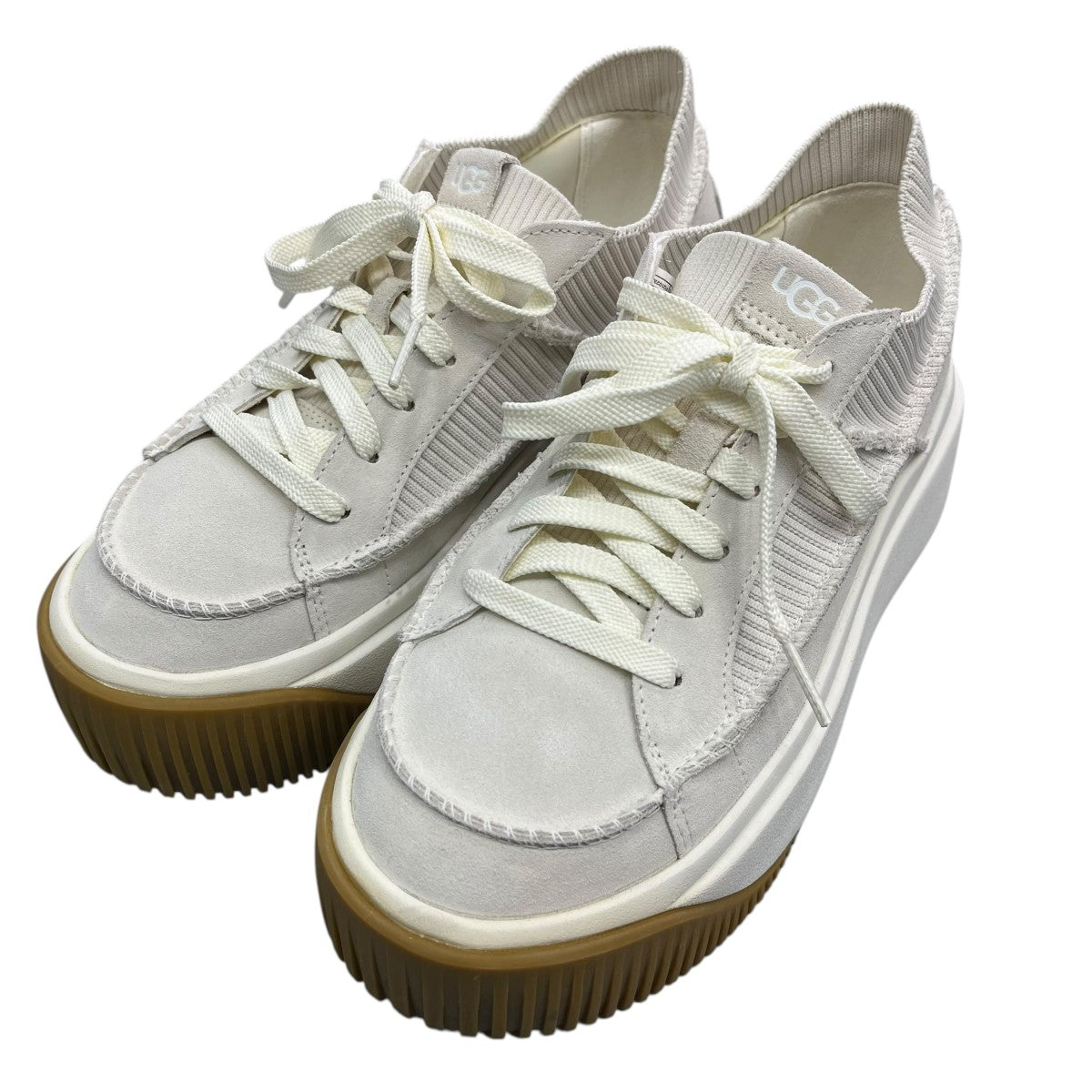 UGG ホワイトスニーカー UGG(アグ) ローカットスニーカー1152717 1152717 ホワイト サイズ 24.0