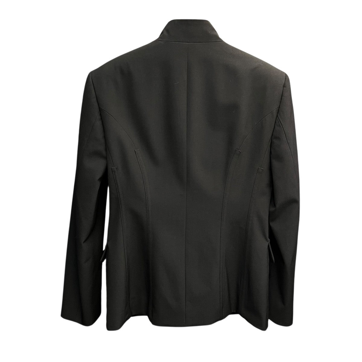 テーラードジャケット