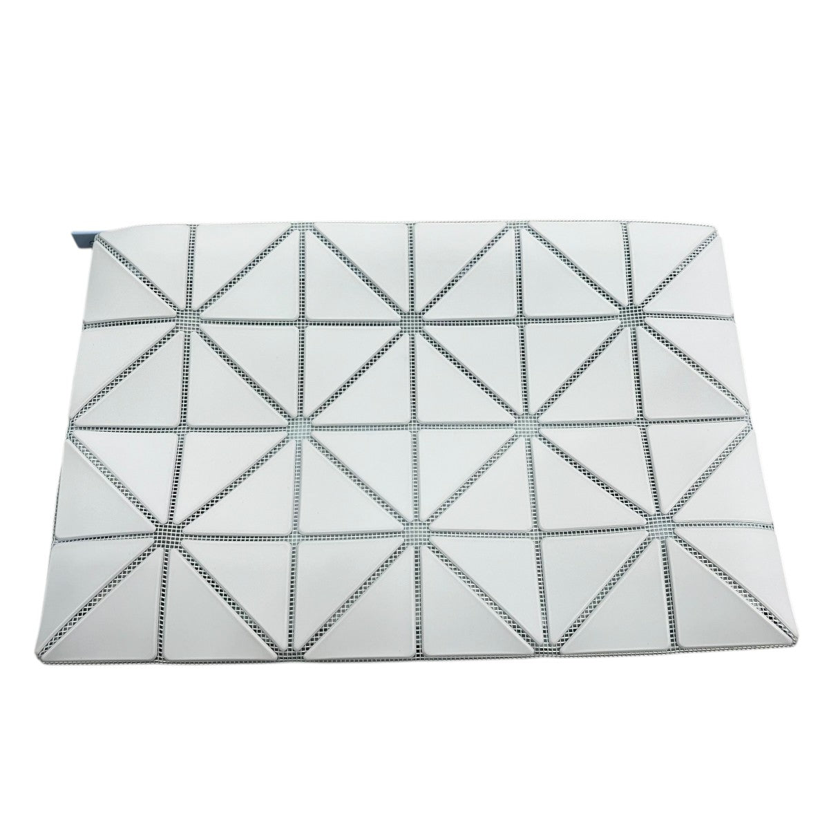 BAO BAO ISSEY MIYAKE(バオバオイッセイミヤケ) ポーチBB53-AG605-77