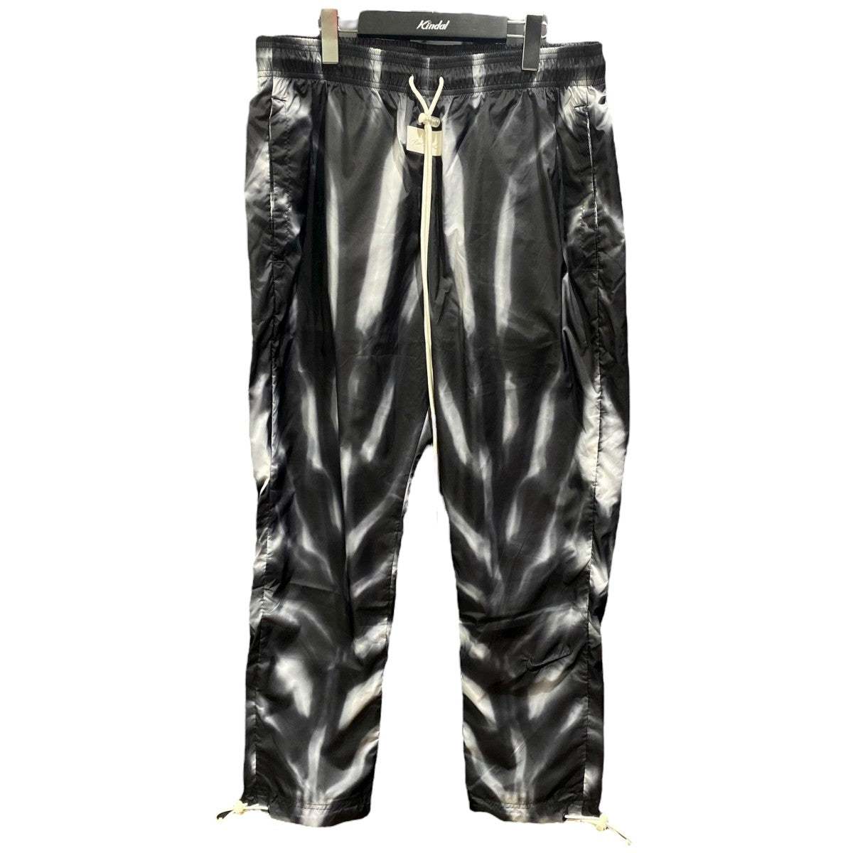 Allover Print PantsBV8737-010