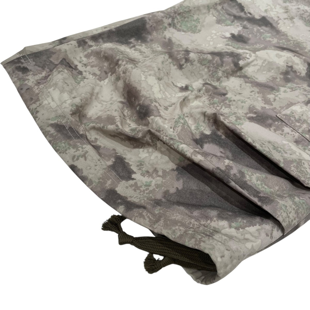 les six 25SSDANGEROUS CAMO WEIRD PANTSワイドハーフパンツTJUGOFEM-8-PT-DCWP 古着・中古-5枚目のアイテム画像