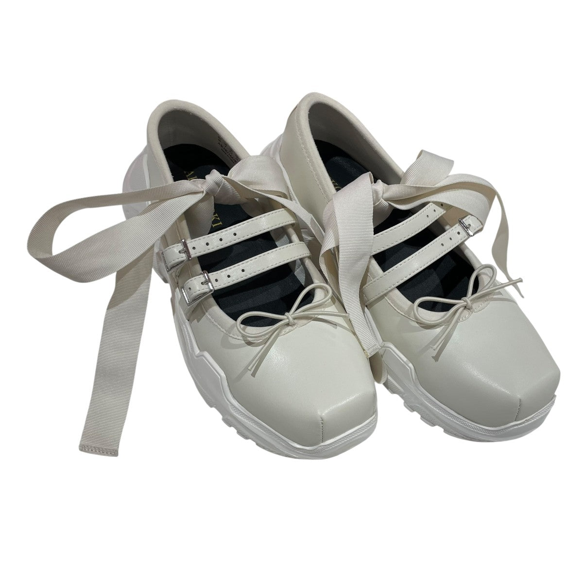 AKIKO AOKI(アキコアオキ) Giselle-satinサンダル