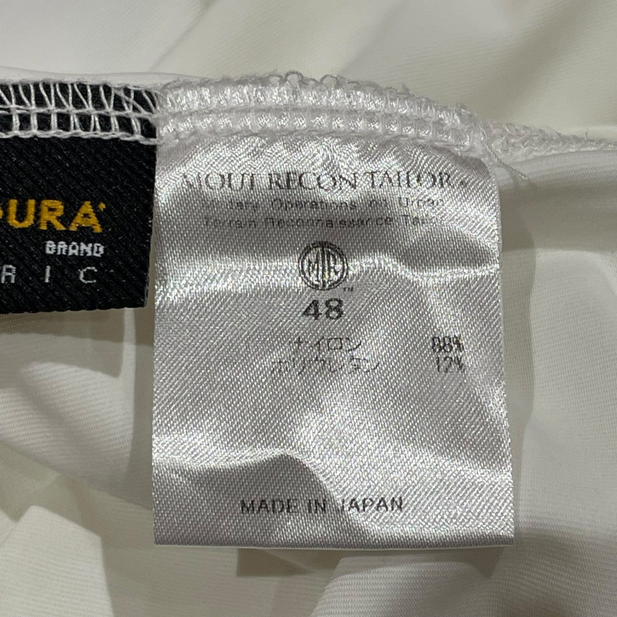 半袖シャツ