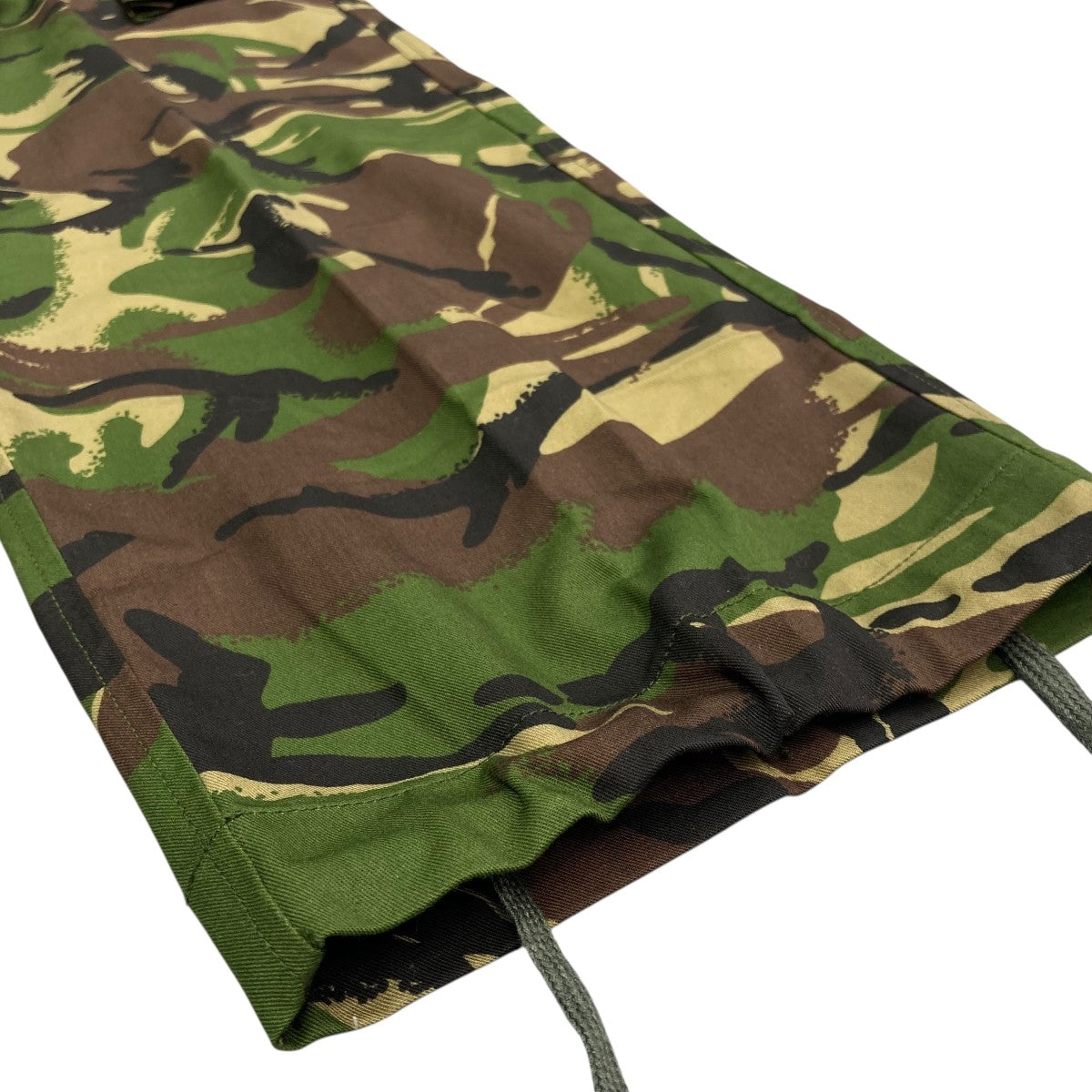 イギリス軍 CS95カーゴパンツ8415-99-820-3529