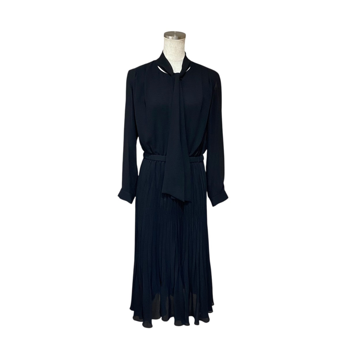 25AWGGE-25030 ジョーゼットシフォンプリーツワンピース