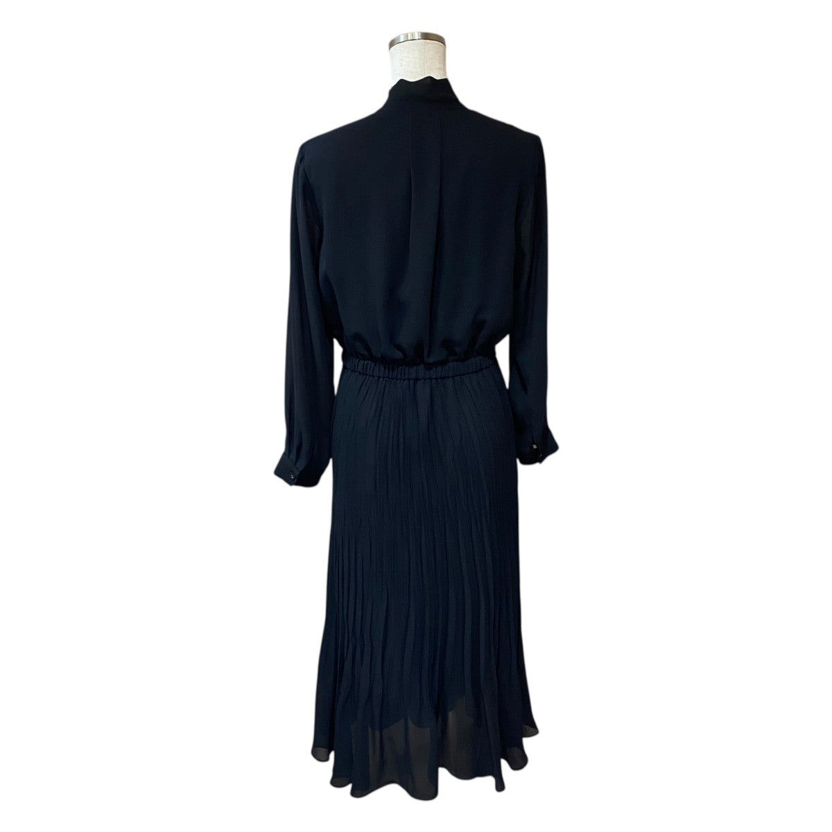 25AWGGE-25030 ジョーゼットシフォンプリーツワンピース