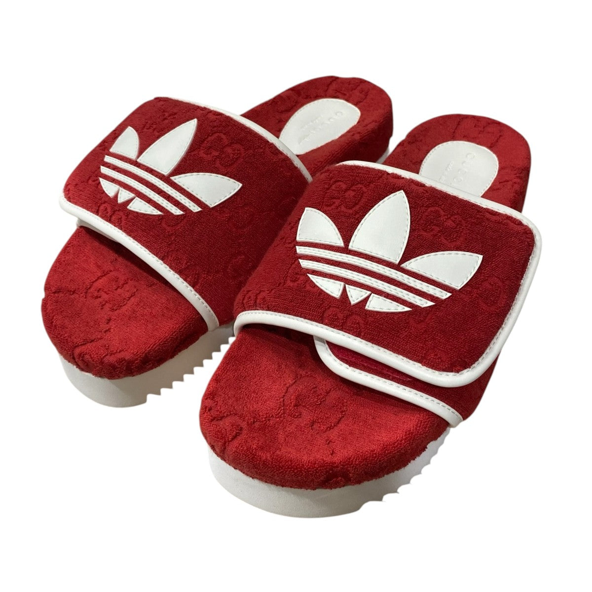 GUCCI×adidas GGスプリームサンダル レッド サイズ 40｜【公式