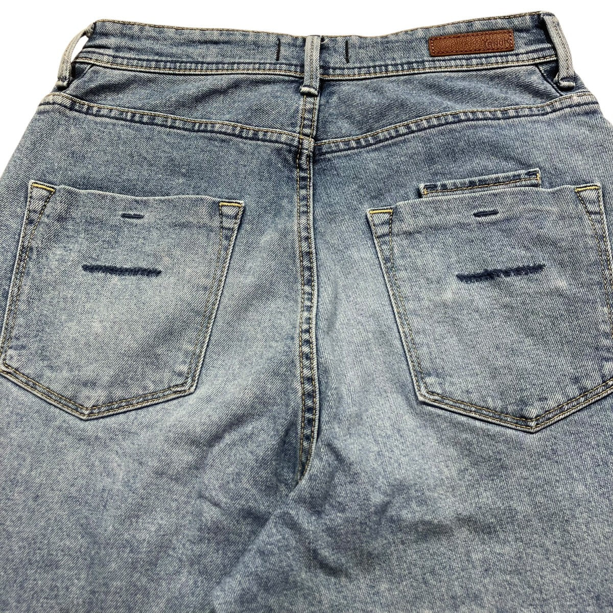 「カーブテーパード」デニムパンツ57141314