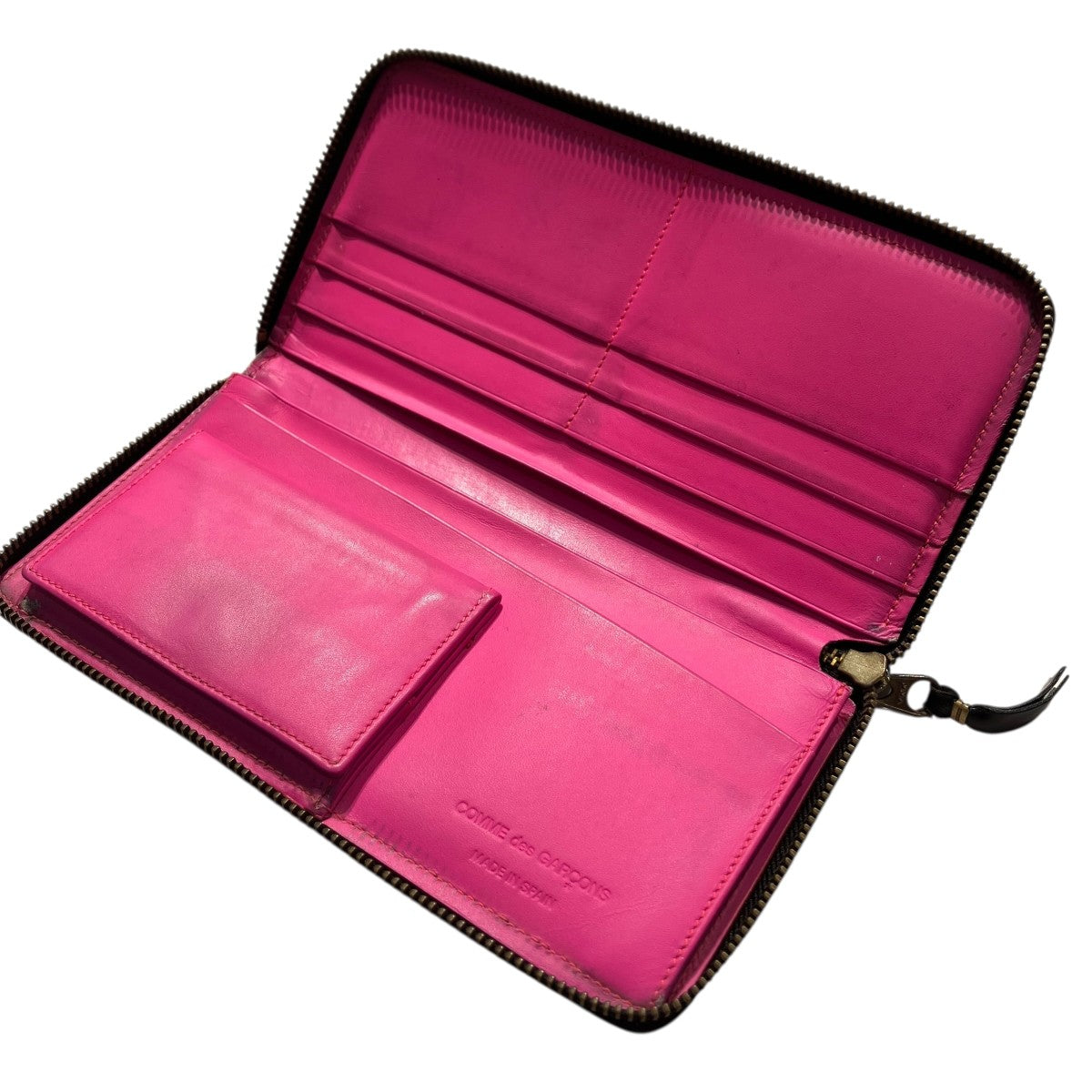 「GLOSSY BLACK BLACK PINK」長財布SA0110FL