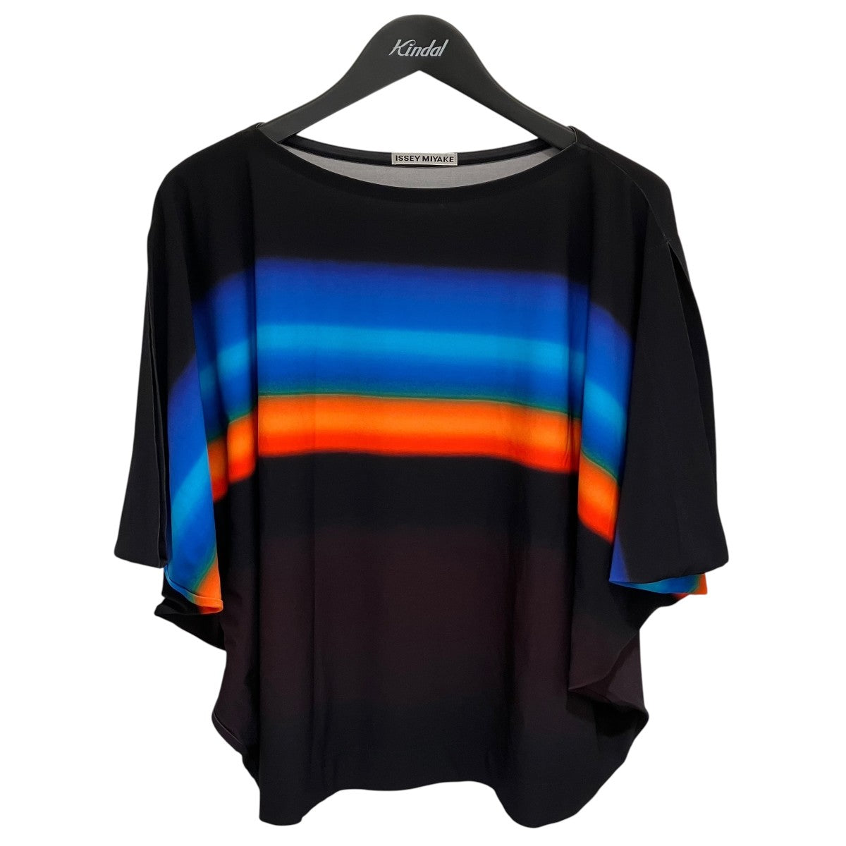 ISSEY MIYAKE(イッセイミヤケ) 「グラデーション変形カットソー