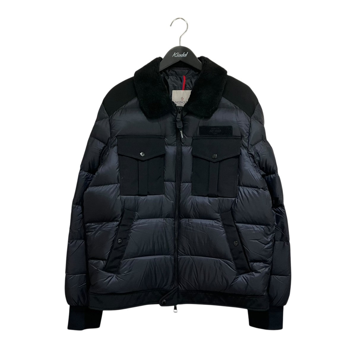 MONCLER(モンクレール) CAMPEIダウンジャケットJ20911A00110