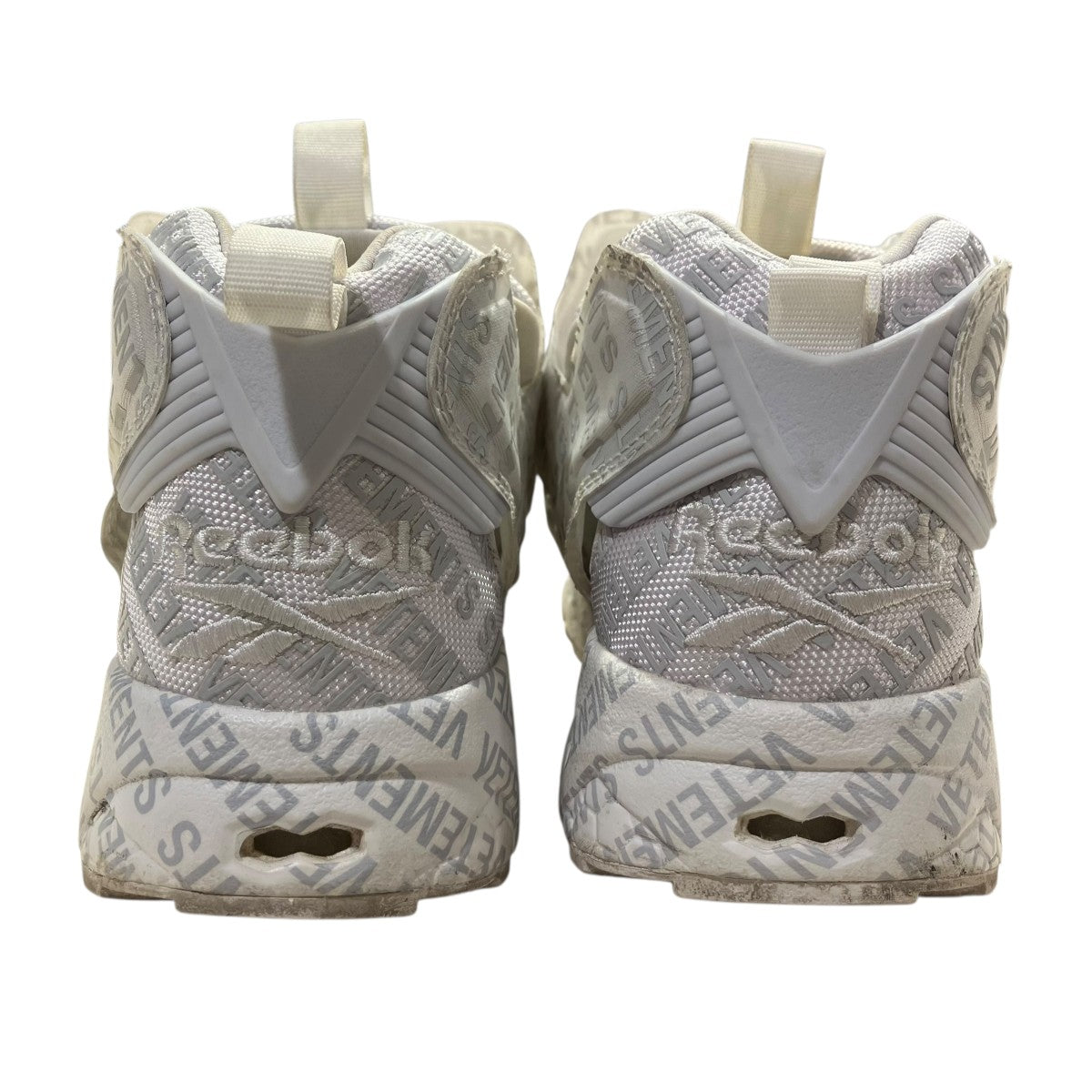 INSTAPUMP FURY VET EMOJIスニーカー